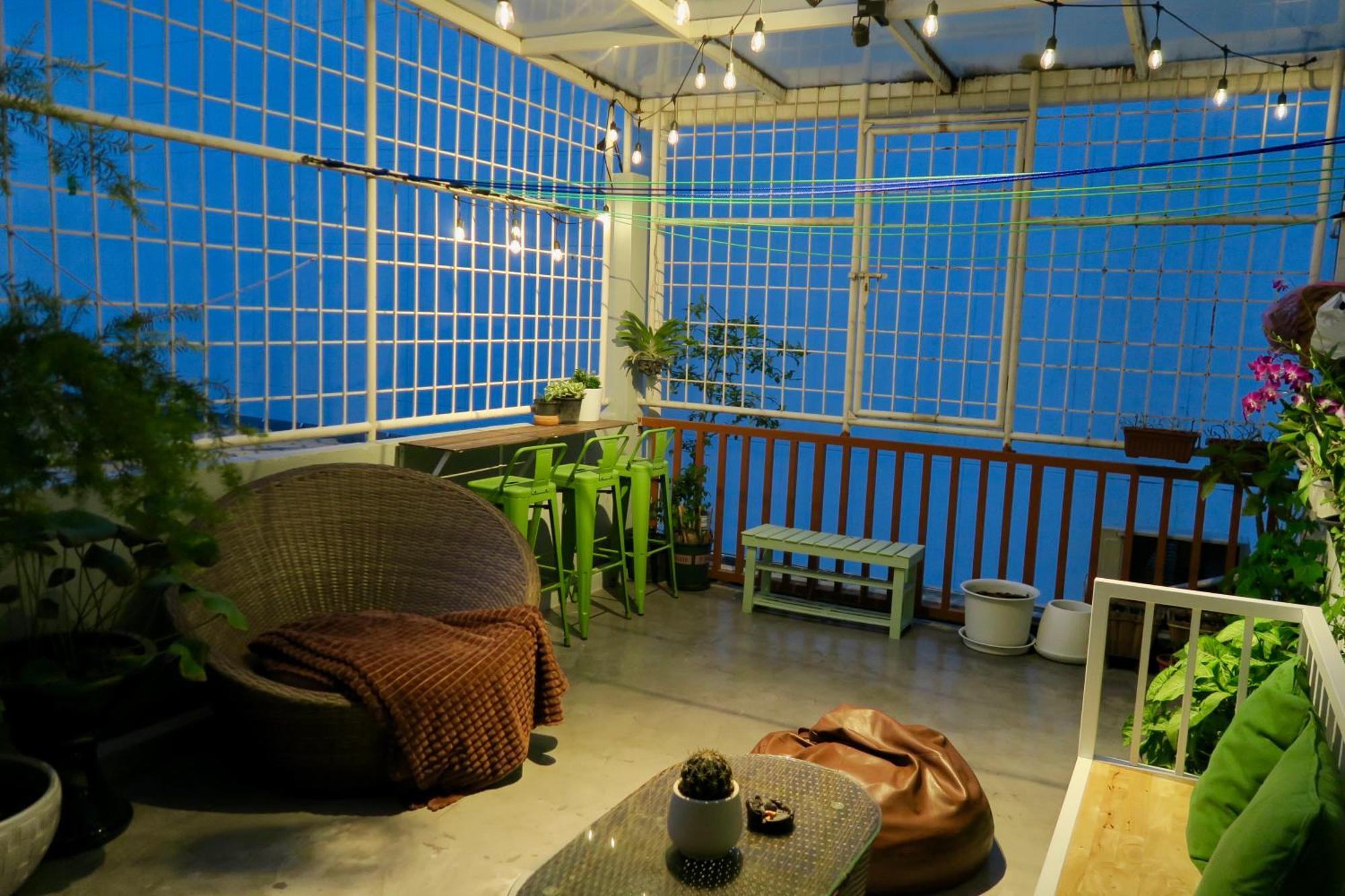 Les Fleurs Bangkok Hostel Banguecoque Exterior foto